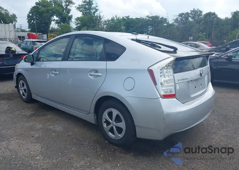 2013 Toyota Prius Three from USA, damaged, VIN JTDKN3DU2D5538975